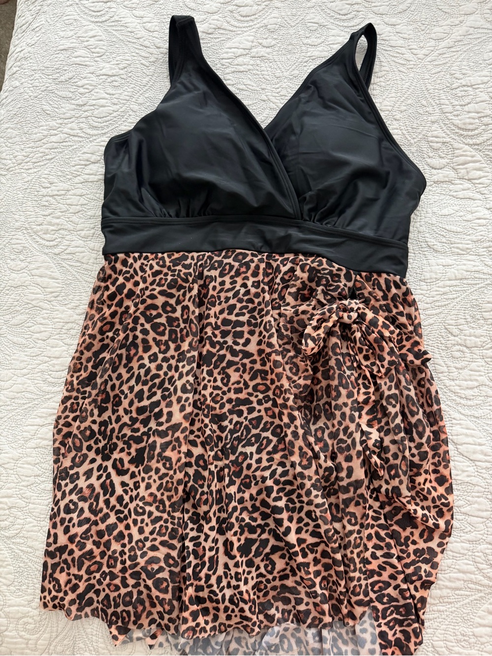 BloomChic Black & Brown Leopard-Print Skirted One-Piece Swimsuit NWT